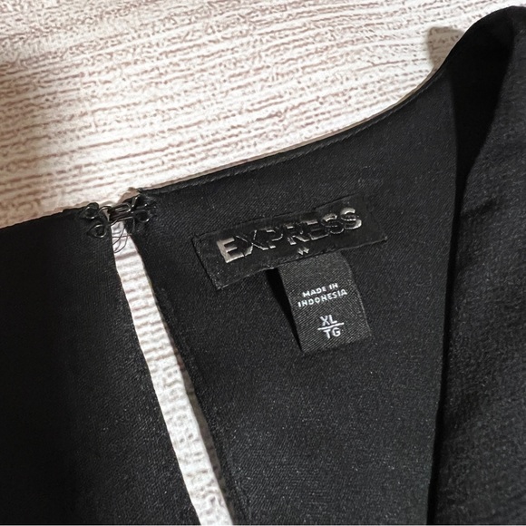 EXPRESS Long Sleeve Surplice Fit And Flare Dress - Picture 6 of 16